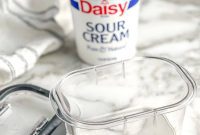 Sour Cream: Can You Freeze It?