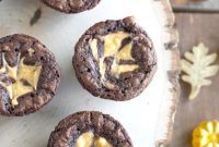 Fudgy Pumpkin Cheesecake Brownie Bites