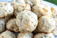 Savory Parmesan Pesto Chicken Bites