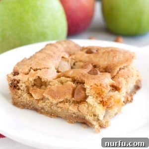 Blondie square with apples.