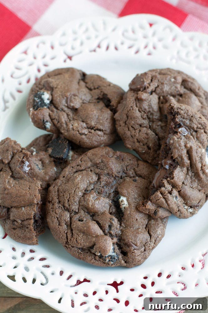 Delicious Chocolate Chip Oreo Cookies A plate of freshly baked Chocolate Chip Oreo Cookies.