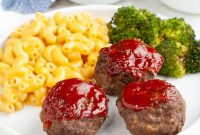 Mini Meatloaf Muffins Recipe with Cheesy Center